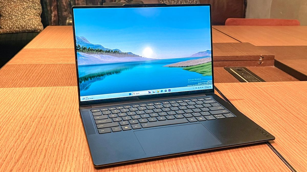 بررسی عملی Lenovo Yoga Slim 7x: یکی از زیباترین لپ تاپ هایی که تا به حال دیده ام