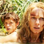 Tom Holland and Naomi Watts in The Impossible