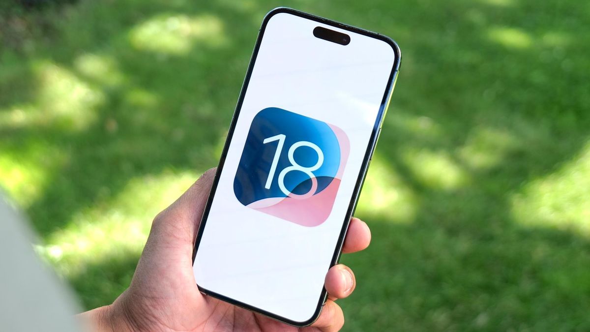 یکی از جالب‌ترین و زیرکانه‌ترین به‌روزرسانی‌های iOS 18 در حال آمدن به چراغ قوه است