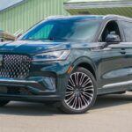 2025 Lincoln Aviator به کار بیشتری نیاز دارد