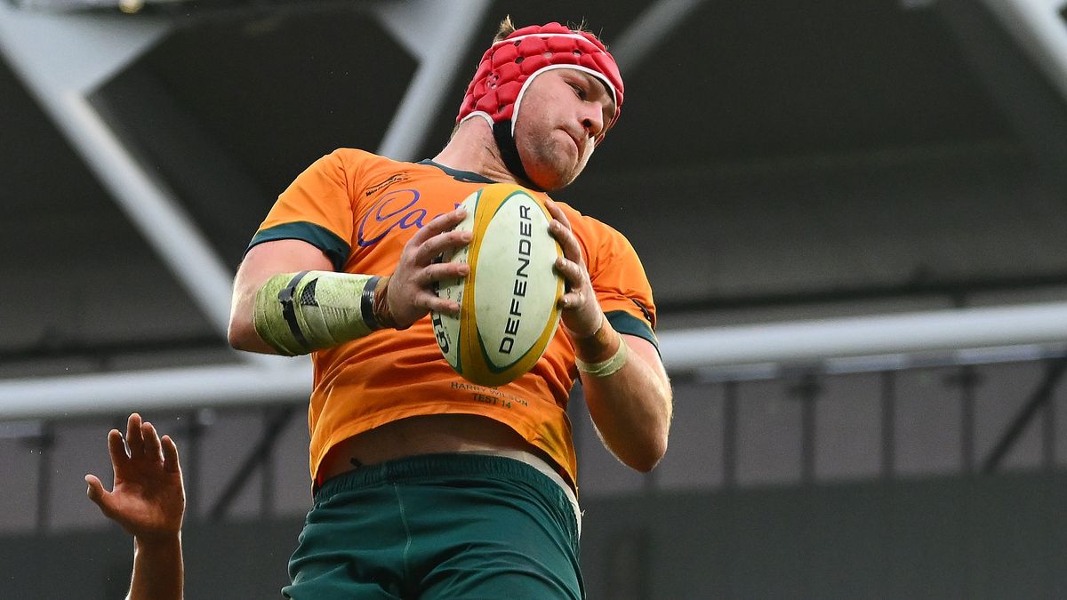 Harry Wilson of the Wallabies wins a line out ahead of Argentina vs Australia at The Rugby Championship 2024