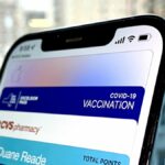 iOS 15.1 vaccination card to Apple Wallet