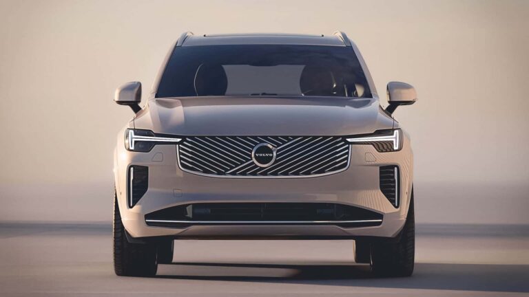 Volvo XC90 2025: This Is It