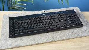 بررسی Corsair K55 RGB Pro: به اندازه کافی خوب است