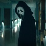 Ghostface in &quot;Scream&quot; (2022)