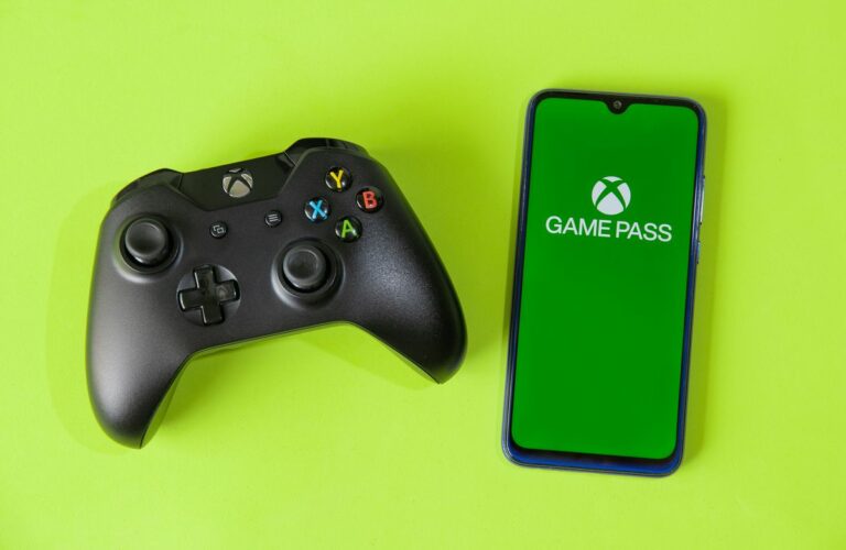 Xbox App with Xbox One controller on green background