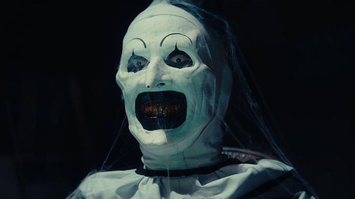 “Terrifier” بزرگترین فیلم در رده ترسناک در حال حاضر است و این من را نگران می کند