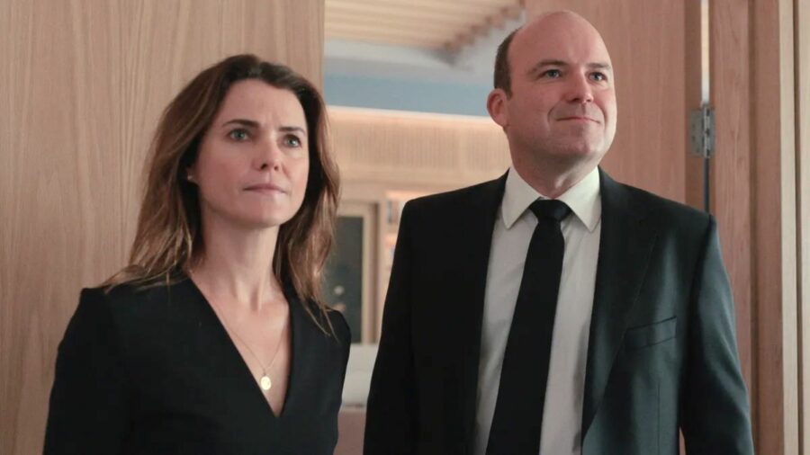 Kate Wyler (Keri Russell) and Nicol Trowbridge (Rory Kinnear) (L-R) in Netflix's &quot;The Diplomat&quot; season