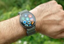 Samsung Galaxy Watch 7 in 40mm on a user's wrist