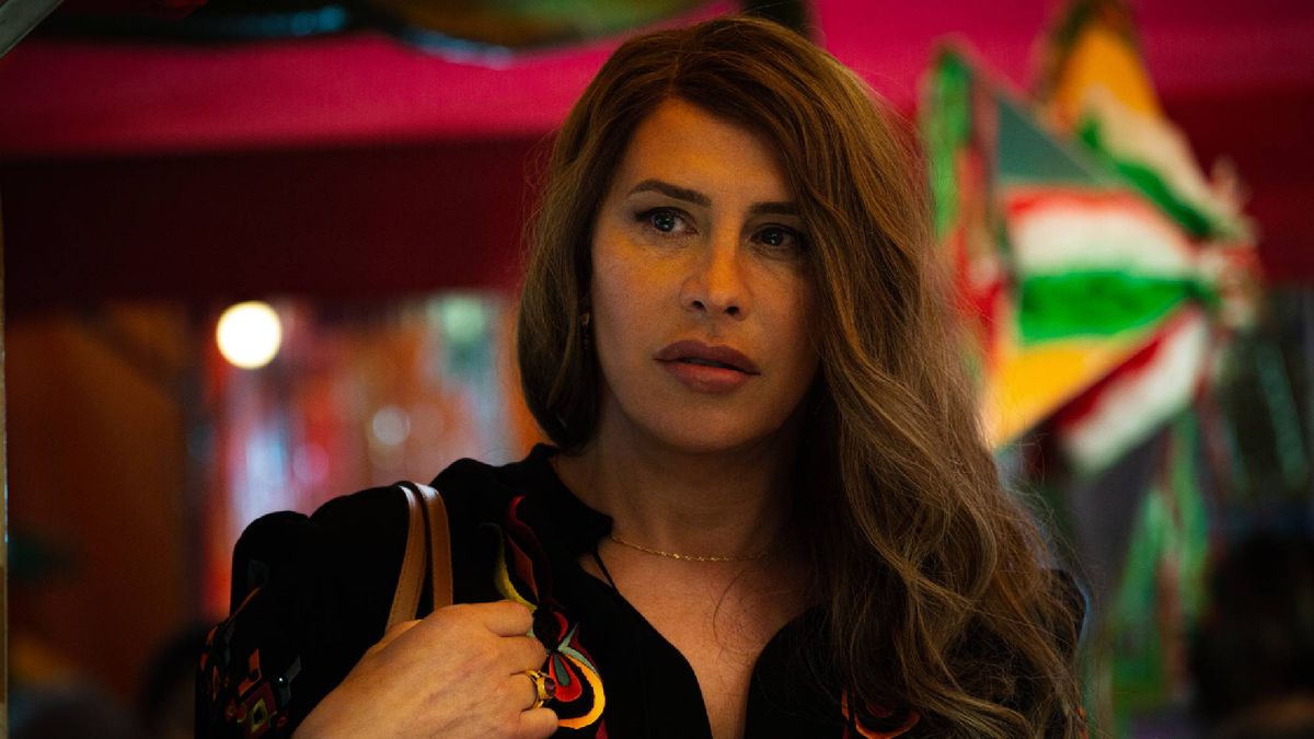 «Emilia Pérez» رقیب جنجالی اسکار نتفلیکس را تماشا کردم - دلیل واکنش شدید اینجاست Karla Sofía Gascón as Emilia Pérez in "Emilia Pérez" now streaming on Netflix