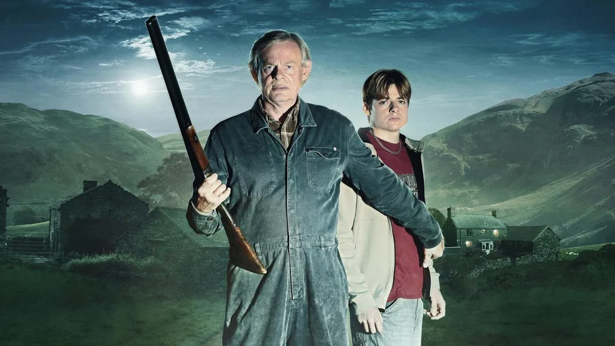 چگونه «Out There» را آنلاین تماشا کنیم؟ درام جدید Martin Clunes را هر کجا که هستید تماشا کنید Nathan Williams (played by Martin Clunes) is the farmer who finds himself forced to protect his teenage son Johnny (Louis Ashbourne Serkis)