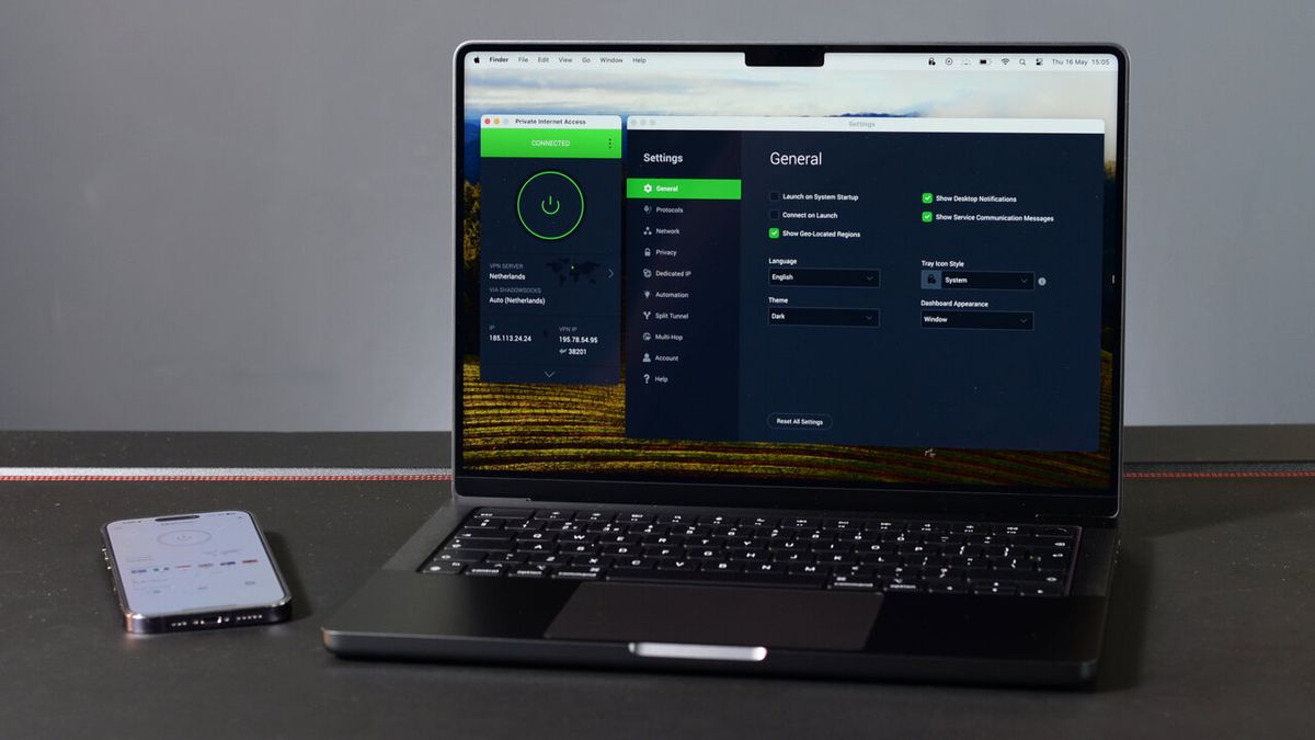 آیا دسترسی به اینترنت خصوصی هنوز ارزش خرید دارد؟ Private Internet Access on a Macbook and iPhone