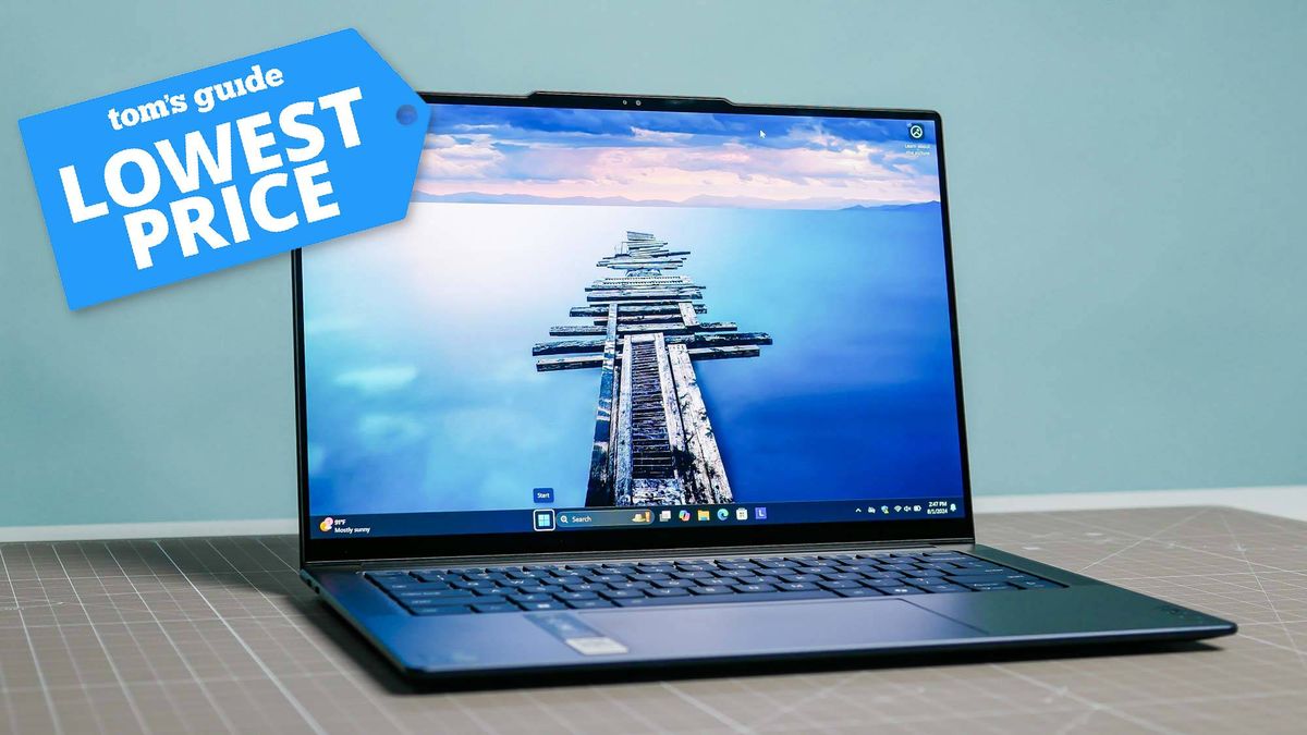 عجب! Lenovo Yoga Slim 7x با صفحه نمایش 3K OLED به قیمت پایین بی سابقه ای رسید Lenovo Yoga Slim 7x with Tom's Guide Lowest Price badge