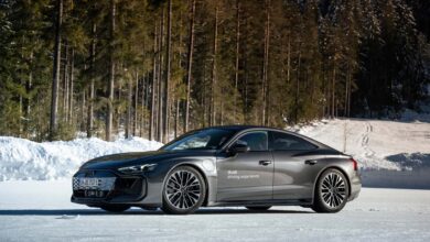 در یخ ، 2025 آئودی rs e-tron یک تمرین بیمار است
