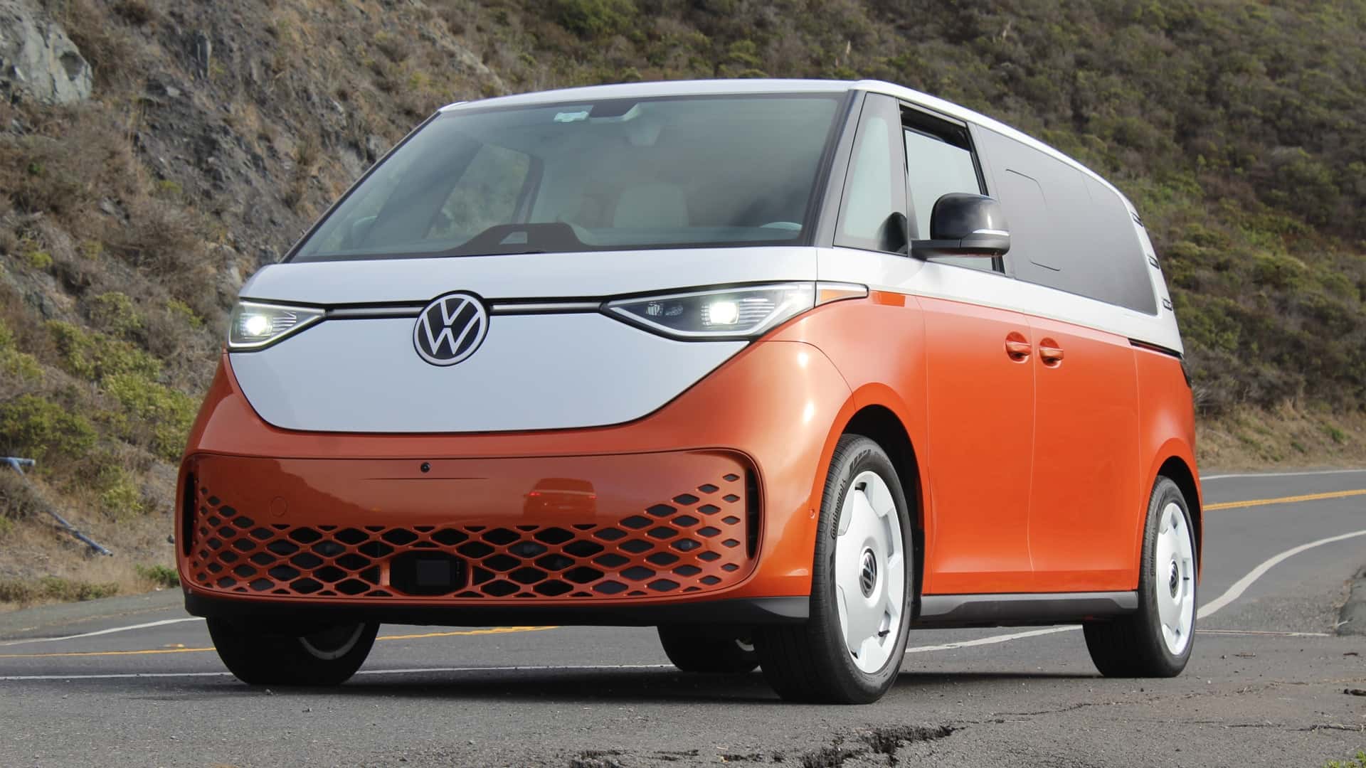 volkswagen id.buzz در حال حاضر با تخفیف های بزرگ برخورد کرده است
