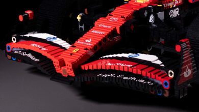 LEGO یک نسخه کامل از ماشین F1 Ferrari ساخت