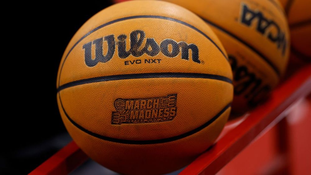 March Madness Live: بسکتبال NCAA و جریان ، چهار نرخ اول و تجمع را تماشا کنید March Madness Live: بسکتبال NCAA و جریان ، چهار نرخ اول و تجمع را تماشا کنید