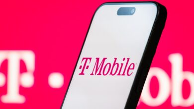 T-Mobile برنامه های جدید قفل قیمت را برای 5 سال ارائه می دهد اما گزینه برنامه مورد علاقه خانواده من را کاهش می دهد